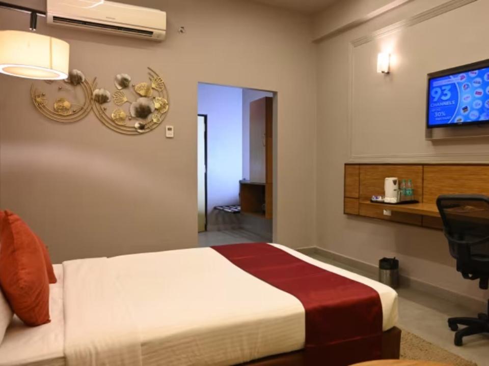 Max Hotels Allāhābād Junction Eksteriør bilde