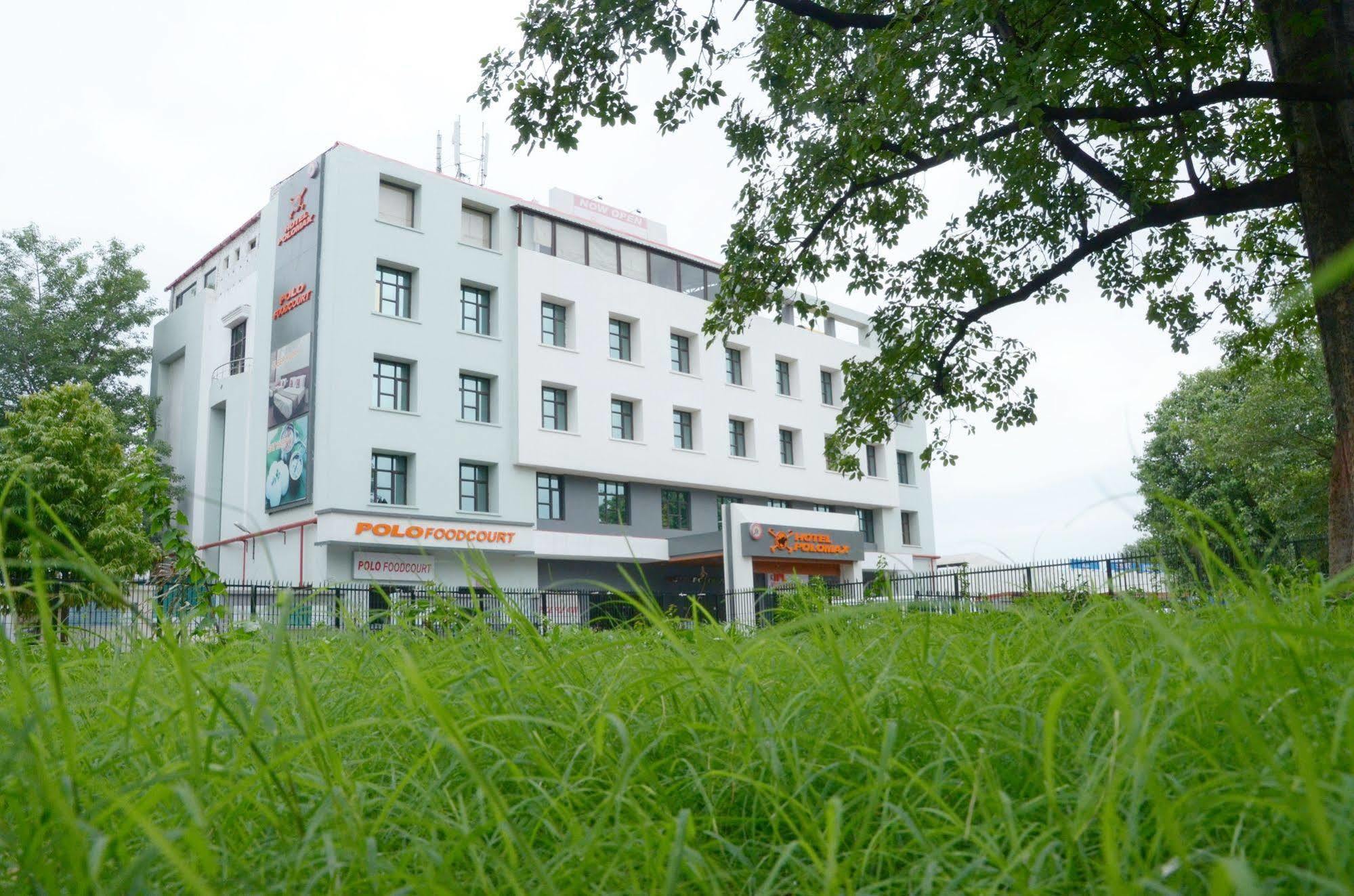 Max Hotels Allāhābād Junction Eksteriør bilde